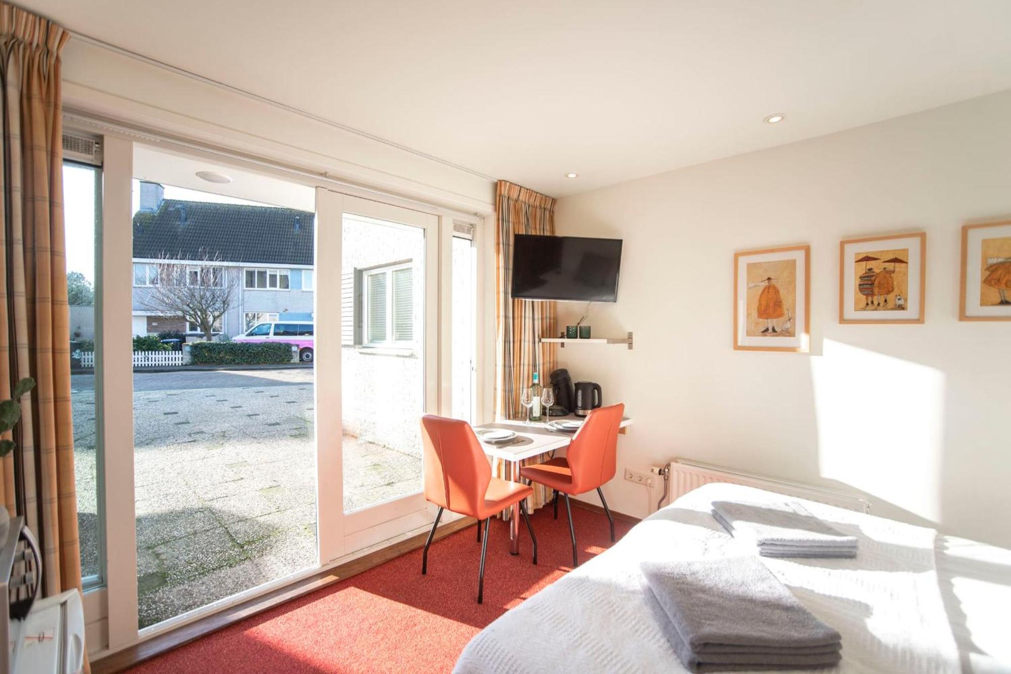 Studio 19 With Private Parking Zandvoort Eksteriør bilde
